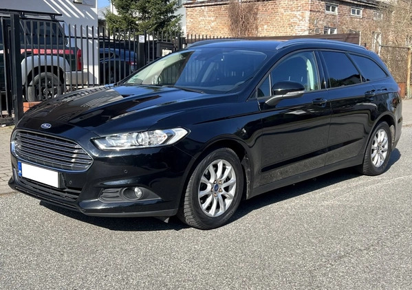 Ford Mondeo cena 49999 przebieg: 164000, rok produkcji 2016 z Piastów małe 407